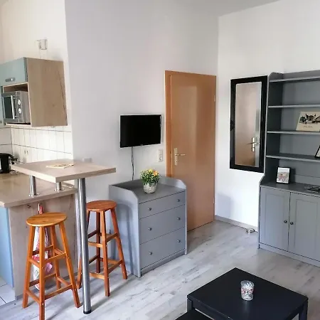 In Der Altstadt, In Der Naehe Von Theater&universitaet, Mit Kueche Und Waschmaschine Appartement *